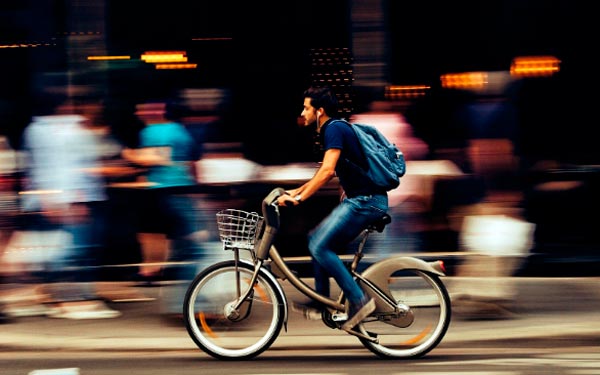 usar bicicletas eléctricas