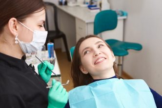 clínica dental en Paterna