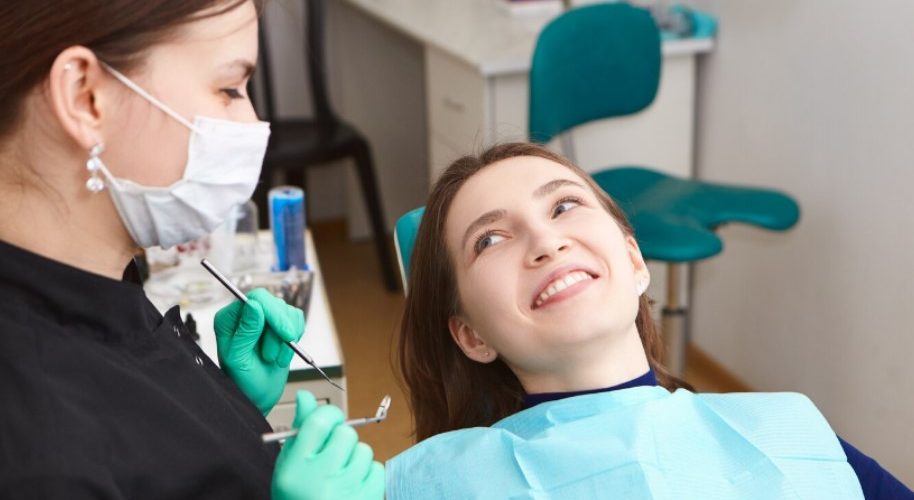 clínica dental en Paterna